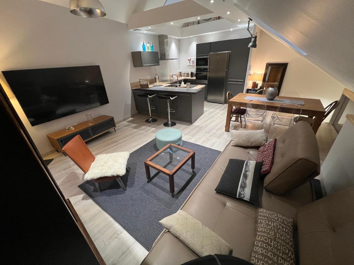 Appartement Grand Standing Plein Centre Ville 코트레 외부 사진